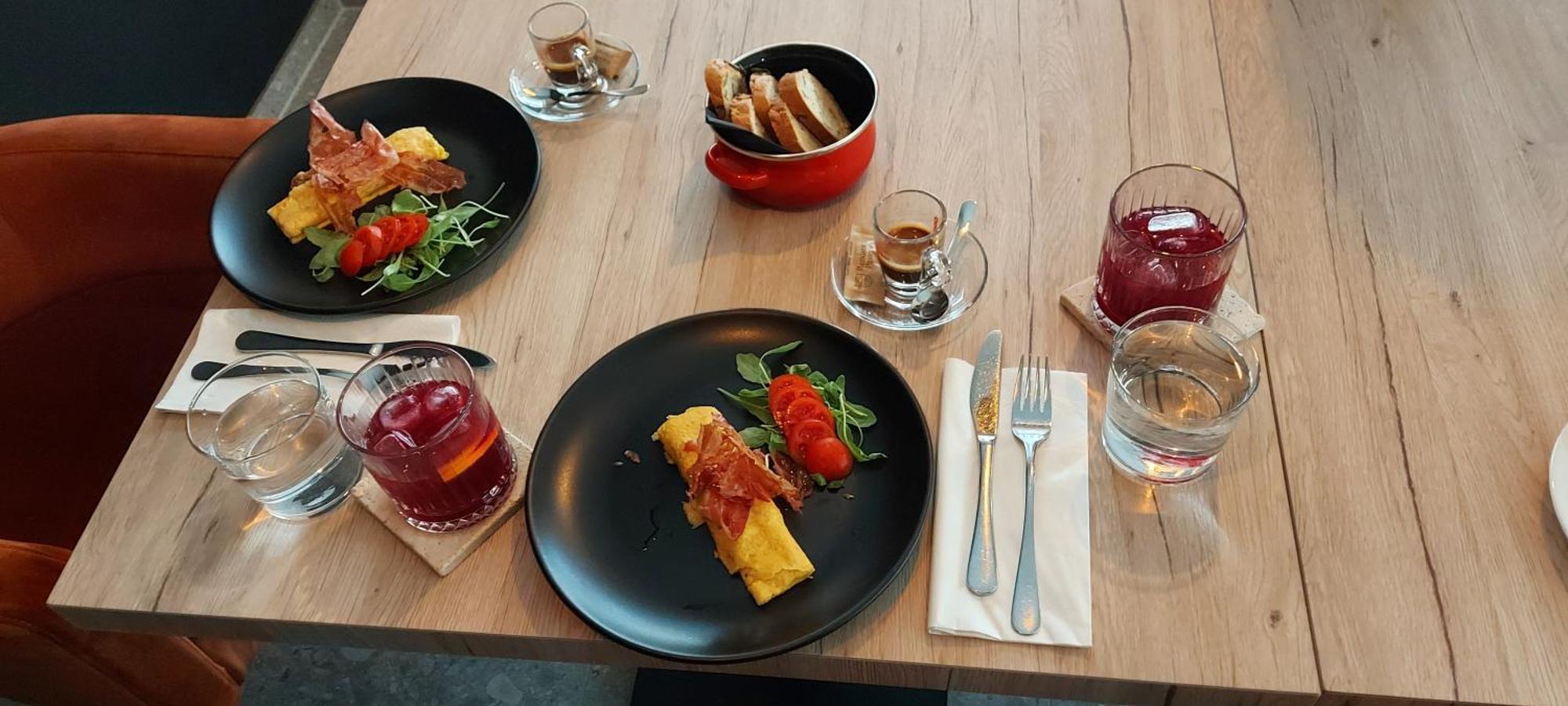 Bed & Breakfast Rezidenca Pipanova Любляна Екстериор снимка